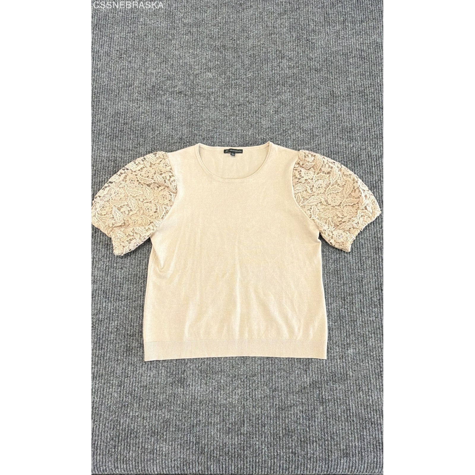 Arianna Papell Light Beige Women's Blouse With Lace Sleeves - Size Small